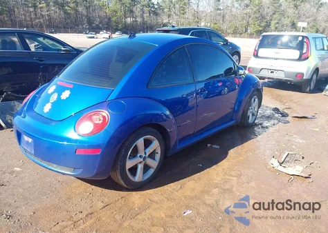 2007 Volkswagen New Beetle 2.5 from USA, damaged, VIN 3VWSW31C17M517720